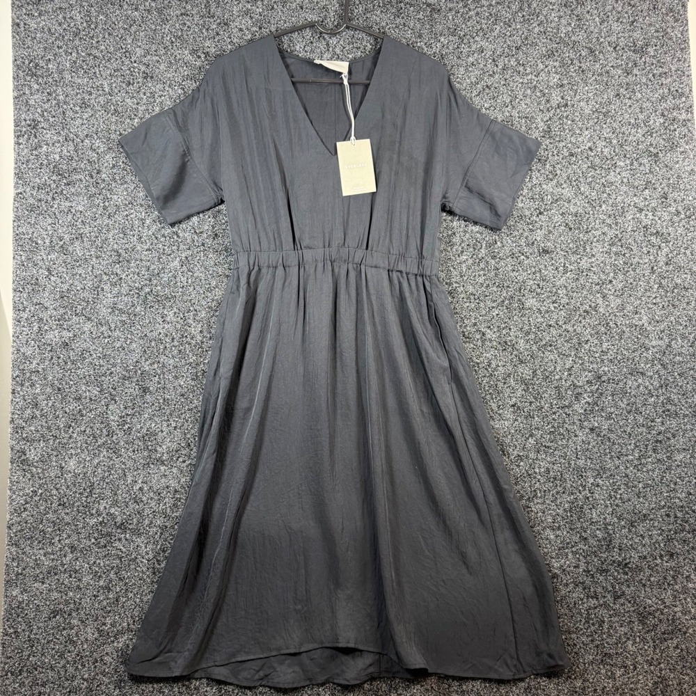 Everlane Japanese GoWeave V-Neck Dress Black Short Sleeve Midi Size 8 NEW